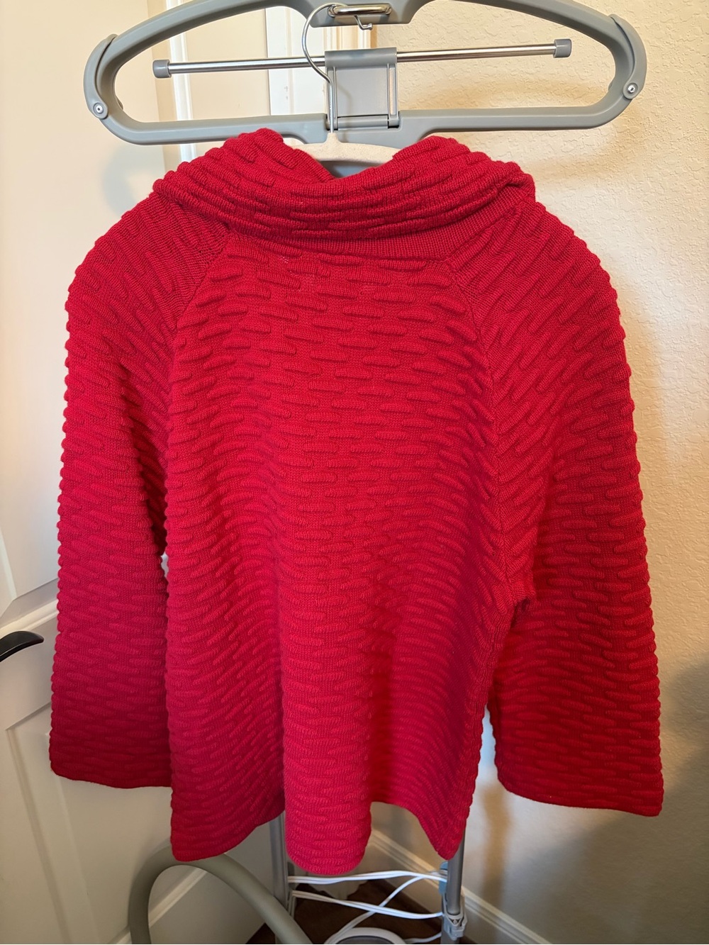 JM Collection Red Textured Button-Front Cardigan - Picture 4 of 4